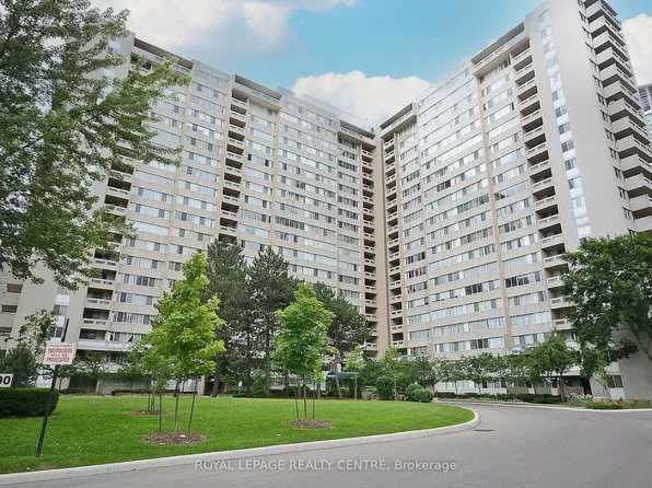 3590 Kaneff Cres W #1604, Mississauga, ON L5A 3X3