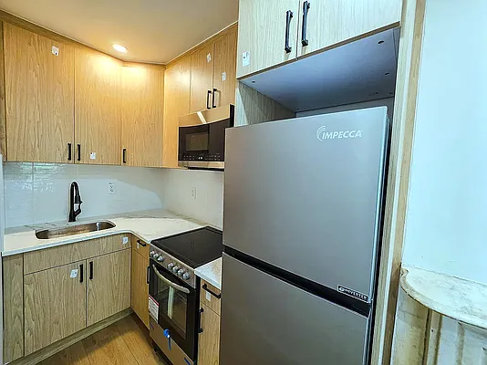 Kitchen, photo 1