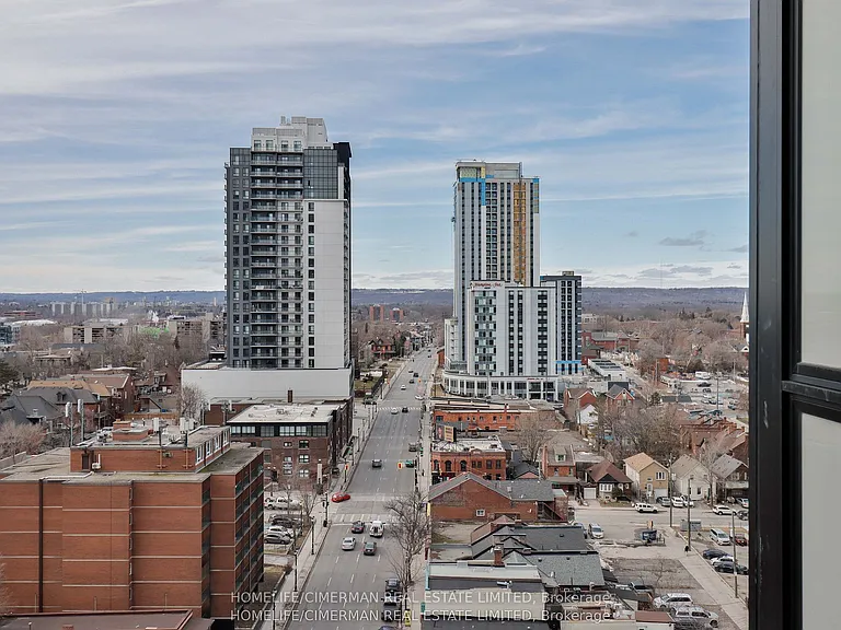 206 King St W #Penthouse 1 — Photo 17