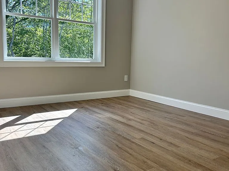 2188 Braley Rd — Photo 37