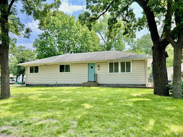 8099 Monroe St NE, Spring Lake Park, MN 55432