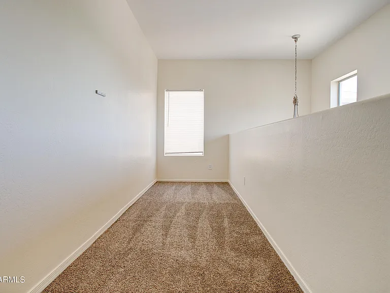 9928 W Chipman Rd — Photo 32