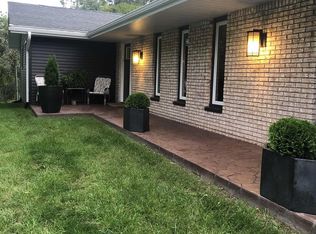 1020 W Reading Rd, Hillsdale, MI 49242