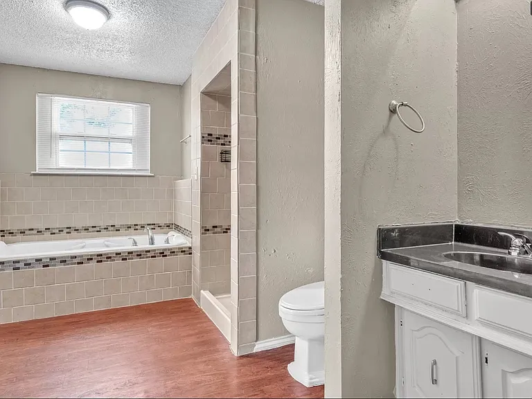 611 Wilson Ct — Photo 17