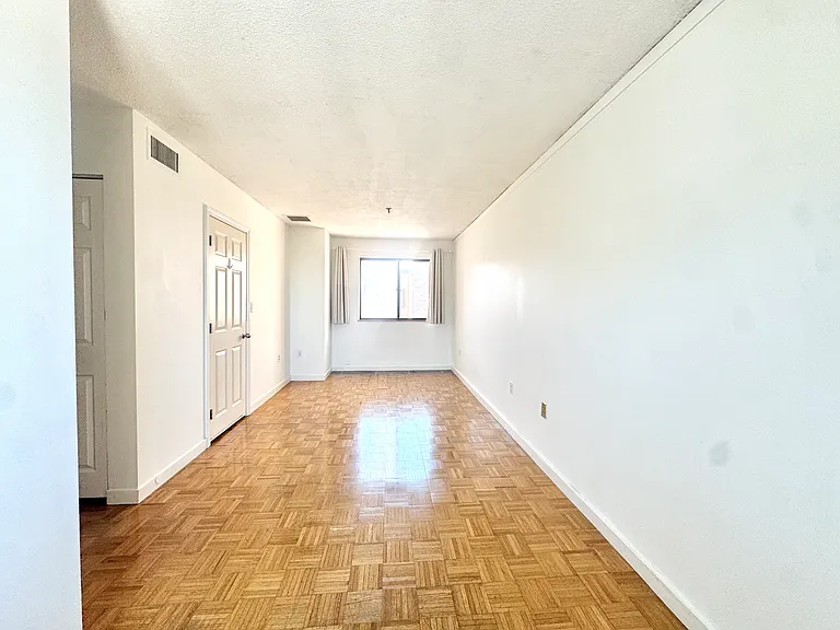147A Kelton St #715 — Photo 9