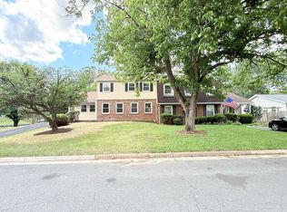 501 Tavenner Ct, Sterling, VA 20164