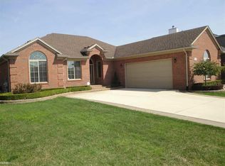 55570 Stewart Dr, Macomb, MI 48042