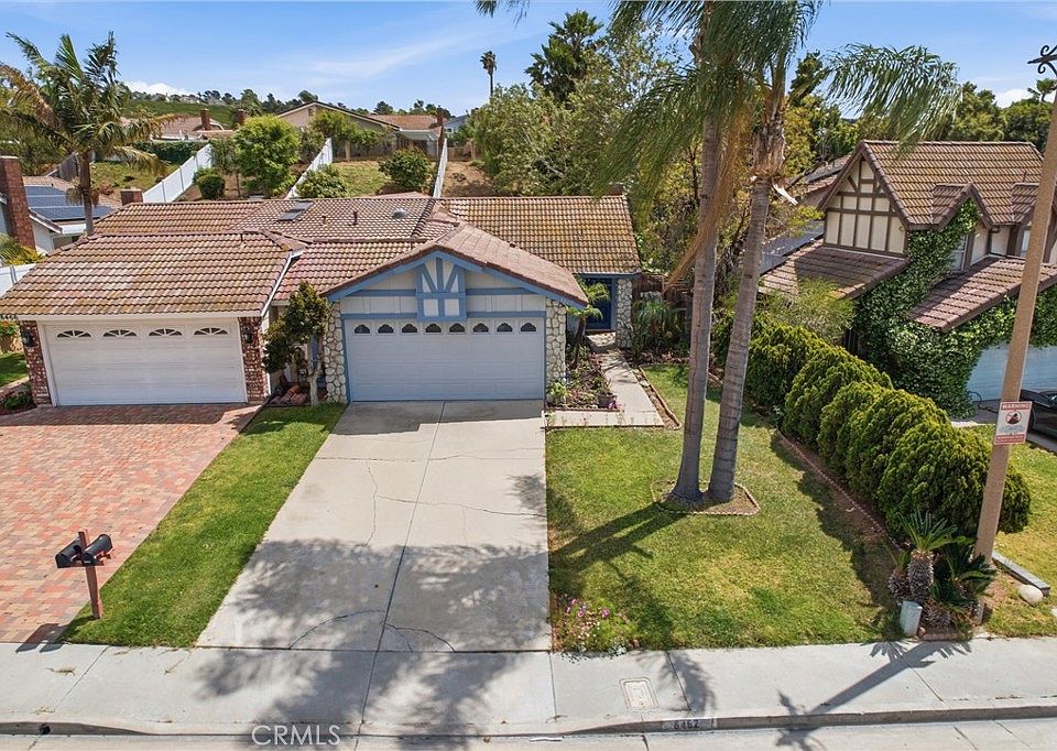 1st image of 8462 E Amberwood St