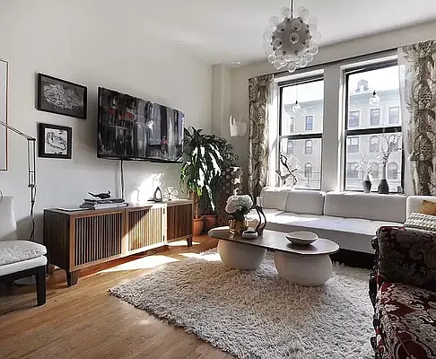 Rented by Compass | media 5