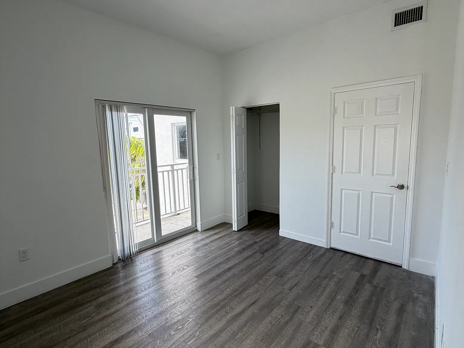 1519 NW 1st St — Photo 4