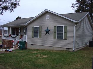 138 Bixlers Ferry Rd, Luray, VA 22835