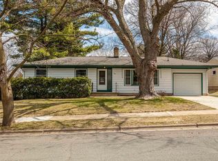 529 Hilltop Dr, Madison, WI 53711