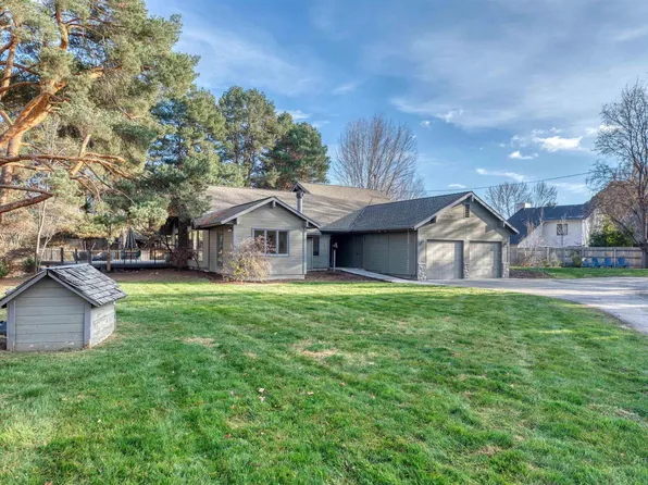 1777 E Holden Ln, Boise, ID 83706