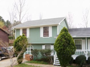 5596 Saint Thomas Dr, Lithonia, GA 30058
