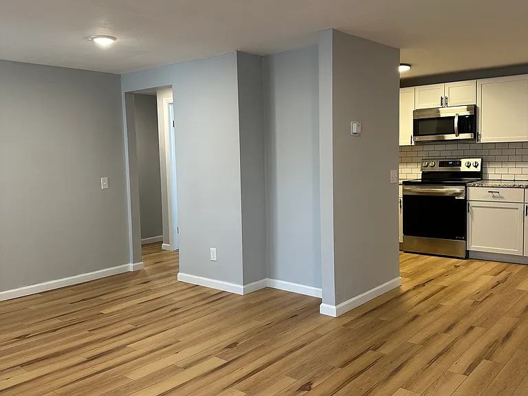 607 Bear St #202 — Photo 27