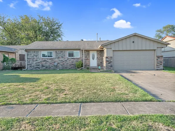 9352 E 56th St, Tulsa, OK 74145