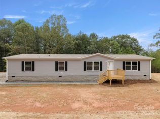 1490 Rock Springs Rd, Mill Spring, NC 28756