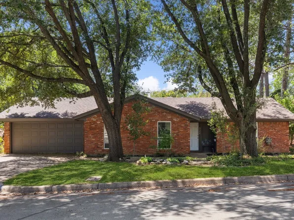 7444 Monterrey Dr, Fort Worth, TX 76112