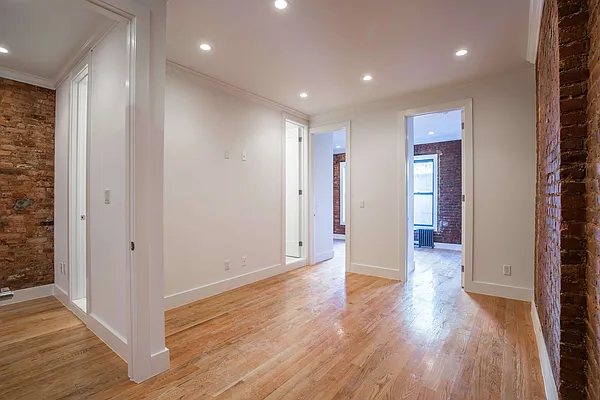Rented by Nooklyn NYC LLC | media 6