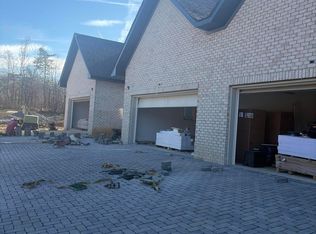 637 October Glory Ln, Knoxville, TN 37934