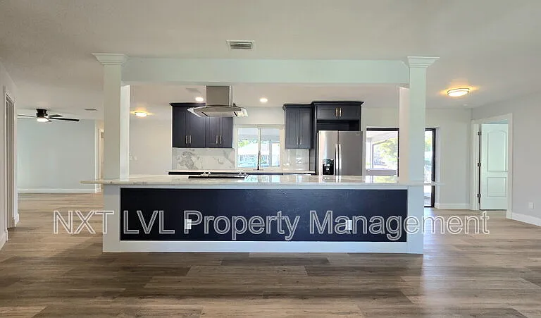 5316 SW 8th Ct — Photo 4