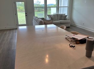 3504 Burgate Trl, Thompsons Station, TN 37179