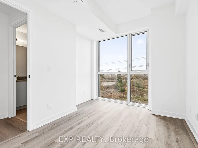 3071 Trafalgar Rd #411 — Photo 33