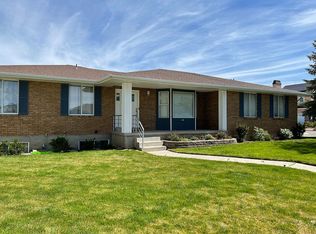 1689 E Michael Way, Sandy, UT 84093