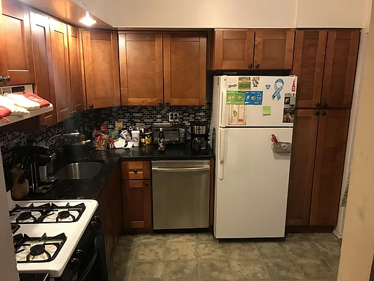 Rented by Tabak Real Estate | media 27