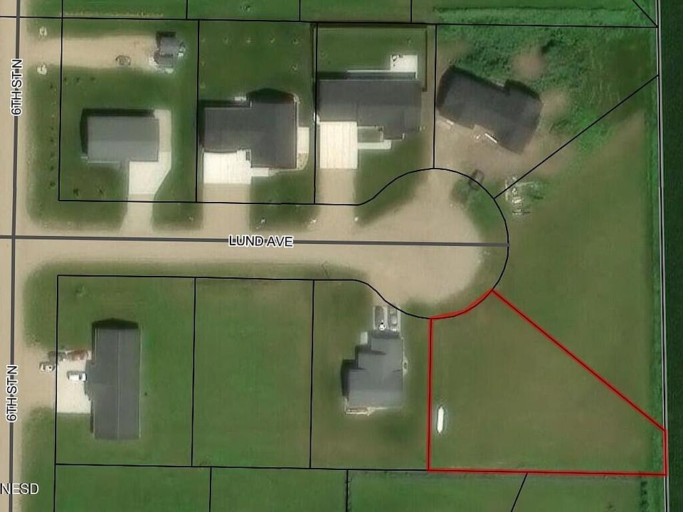 2nd image of 632 Lund Ave