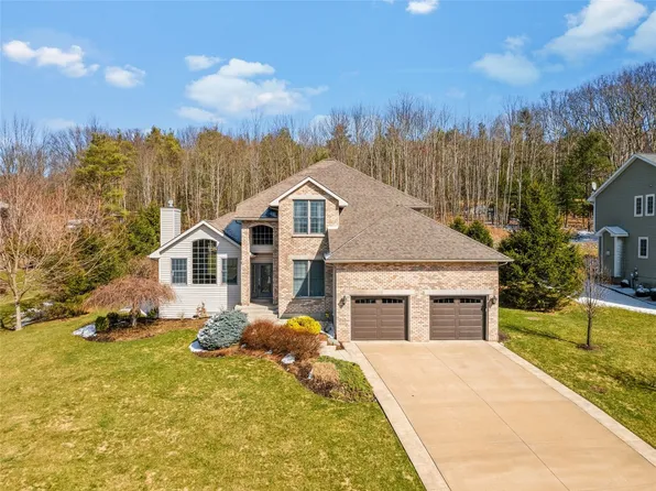 105 Michael St, Vestal, NY 13850