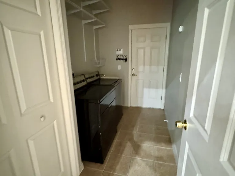 2112 Bunker View Ct — Photo 26