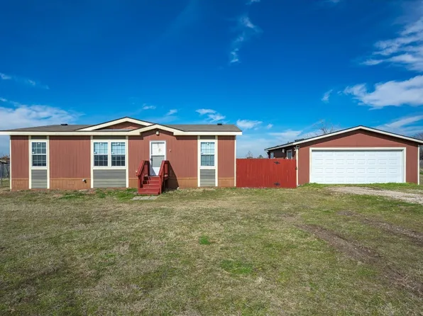 8321 Hill St, Terrell, TX 75160