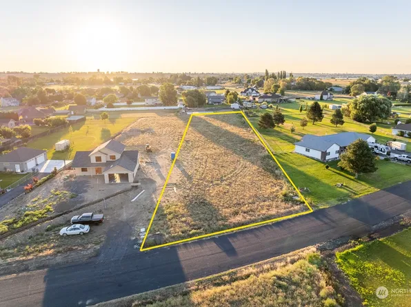 3141 Wild Goose Road NE, Moses Lake, WA 98837