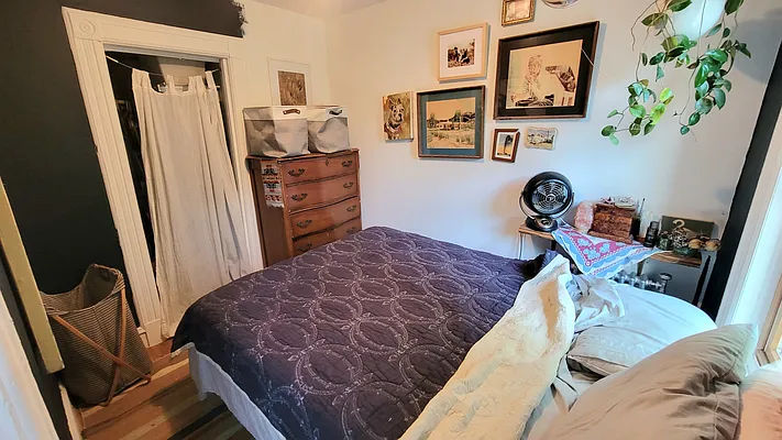 Rented by New York Dwellings LLC | media 20