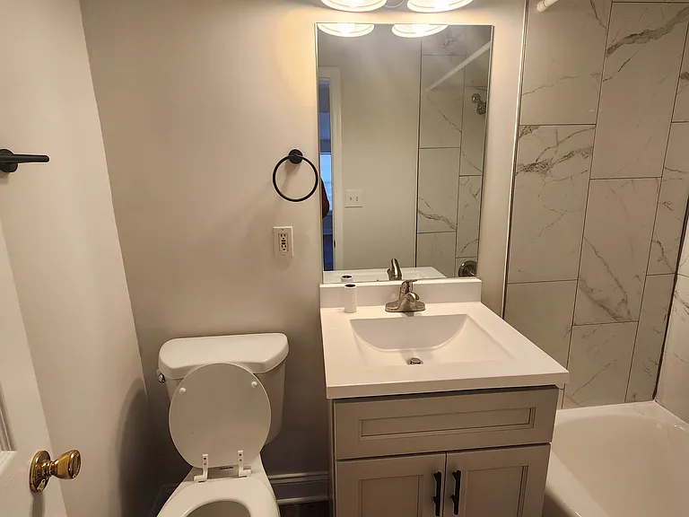1424 Folsom Ave #A — Photo 8