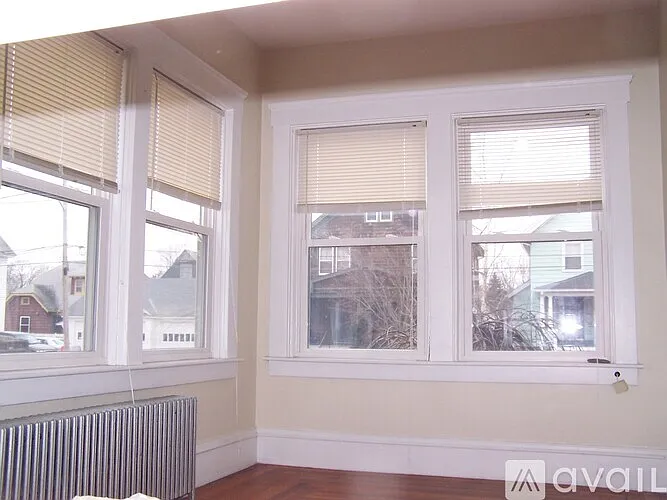 80 Pawtuxet Ave — Photo 5