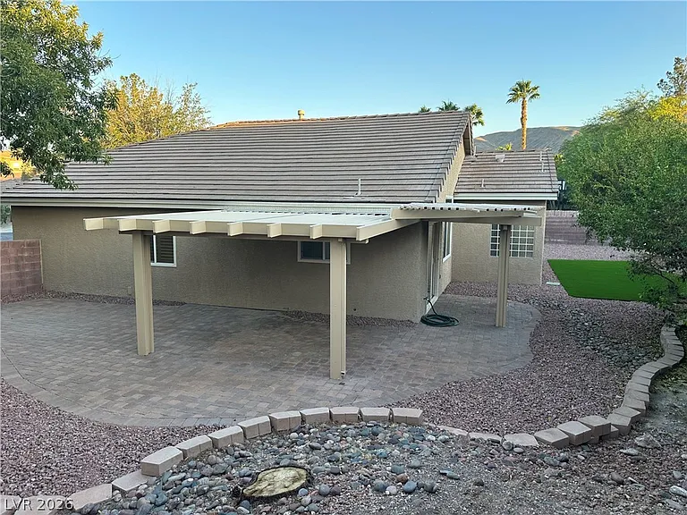 27 Garrett Ct — Photo 18