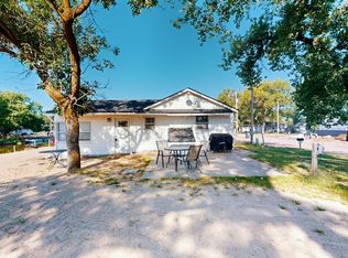 27 Old Lodge Rd, Columbus, NE 68601