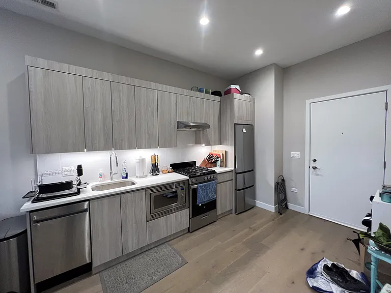 3757 N Sheffield Ave #481-J — Photo 6