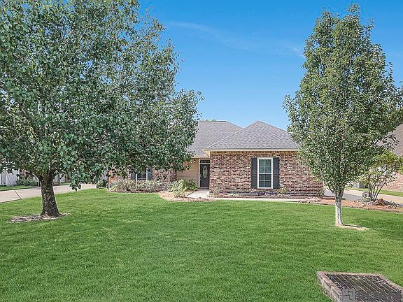 2nd image of 38199 Willow Lake Dr E
