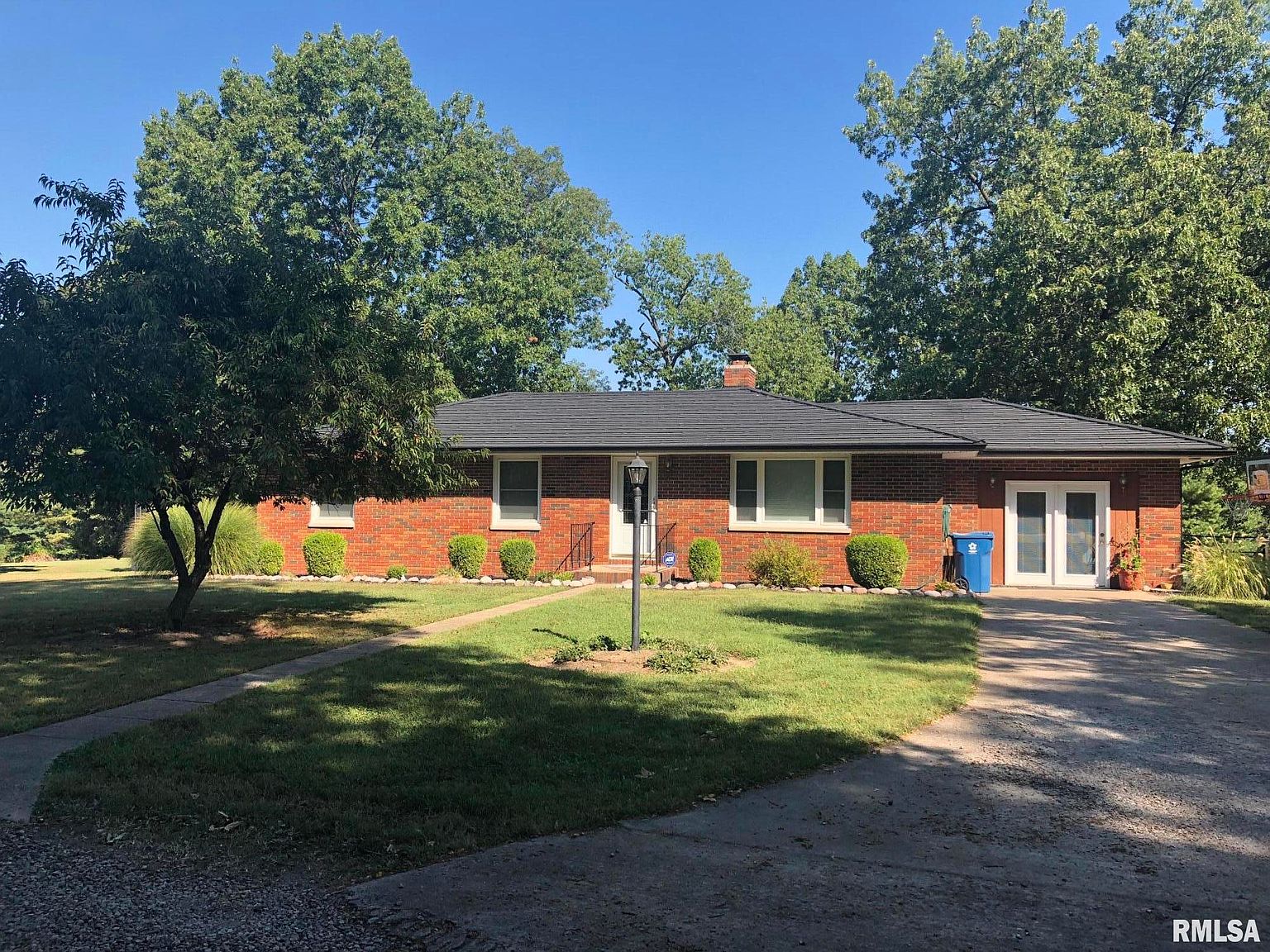 413 N 42nd St Mount Vernon Il 62864 Mls Eb430535 Zillow