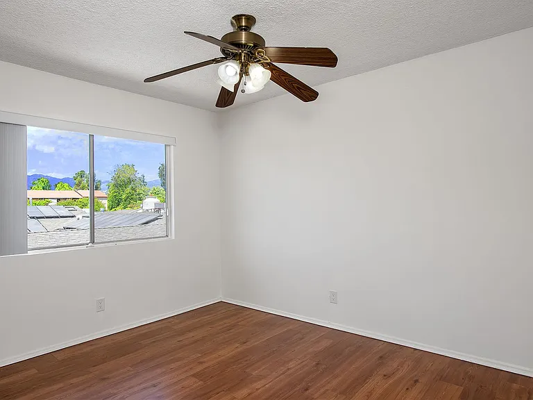 1256 Boynton St — Photo 21