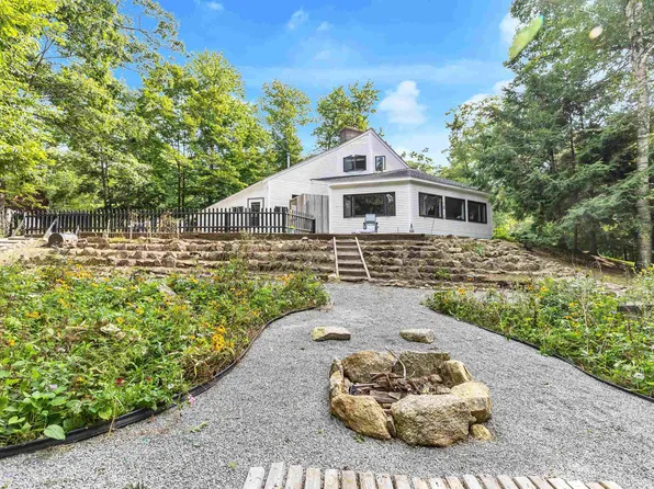 12 Farmstead Road, Antrim, NH 03440