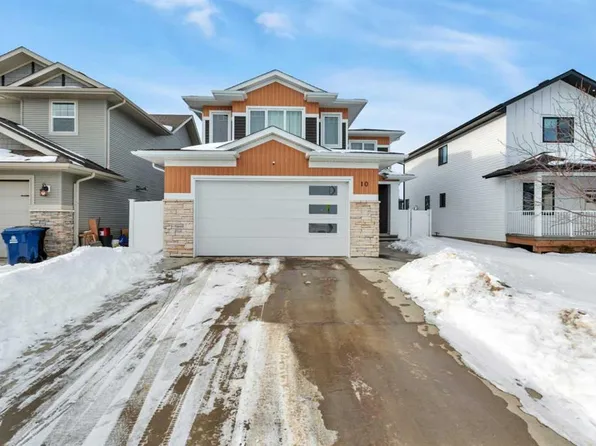 10 E Mitchell Cres, Blackfalds, AB T4M 0H4