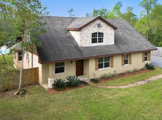 410 Felicity St, Bay Saint Louis, MS 39520