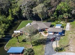 30817 Cove Rd, Tavares, FL 32778