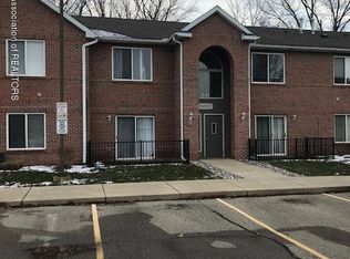 3021 Birch Row Dr APT 15, East Lansing, MI 48823