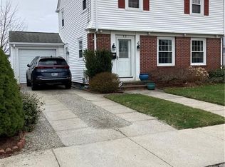 12 Elmcroft Ave, Providence, RI 02908