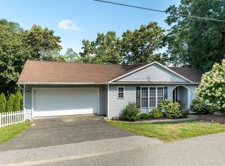 26 Munger Rd, Chicopee, MA 01020